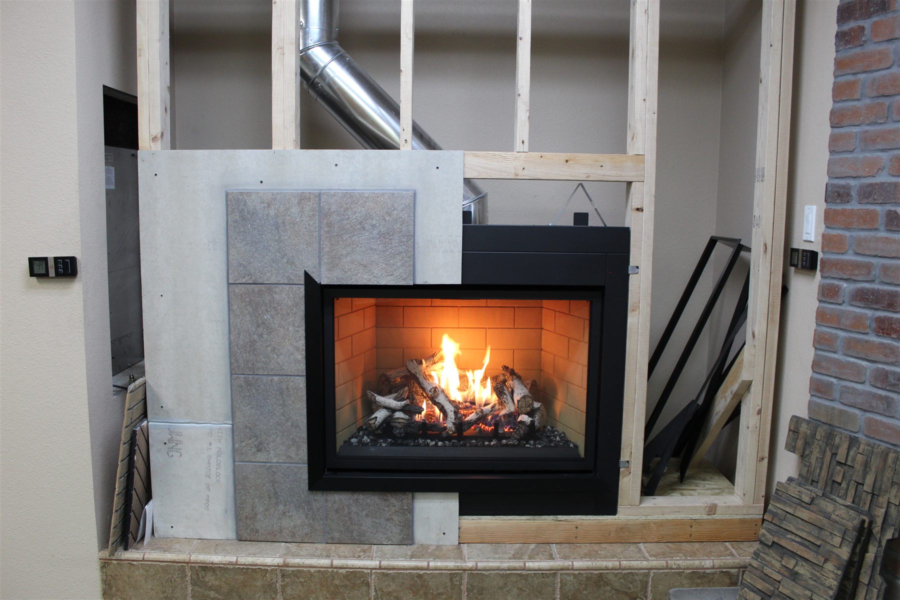 Gas fireplace display
